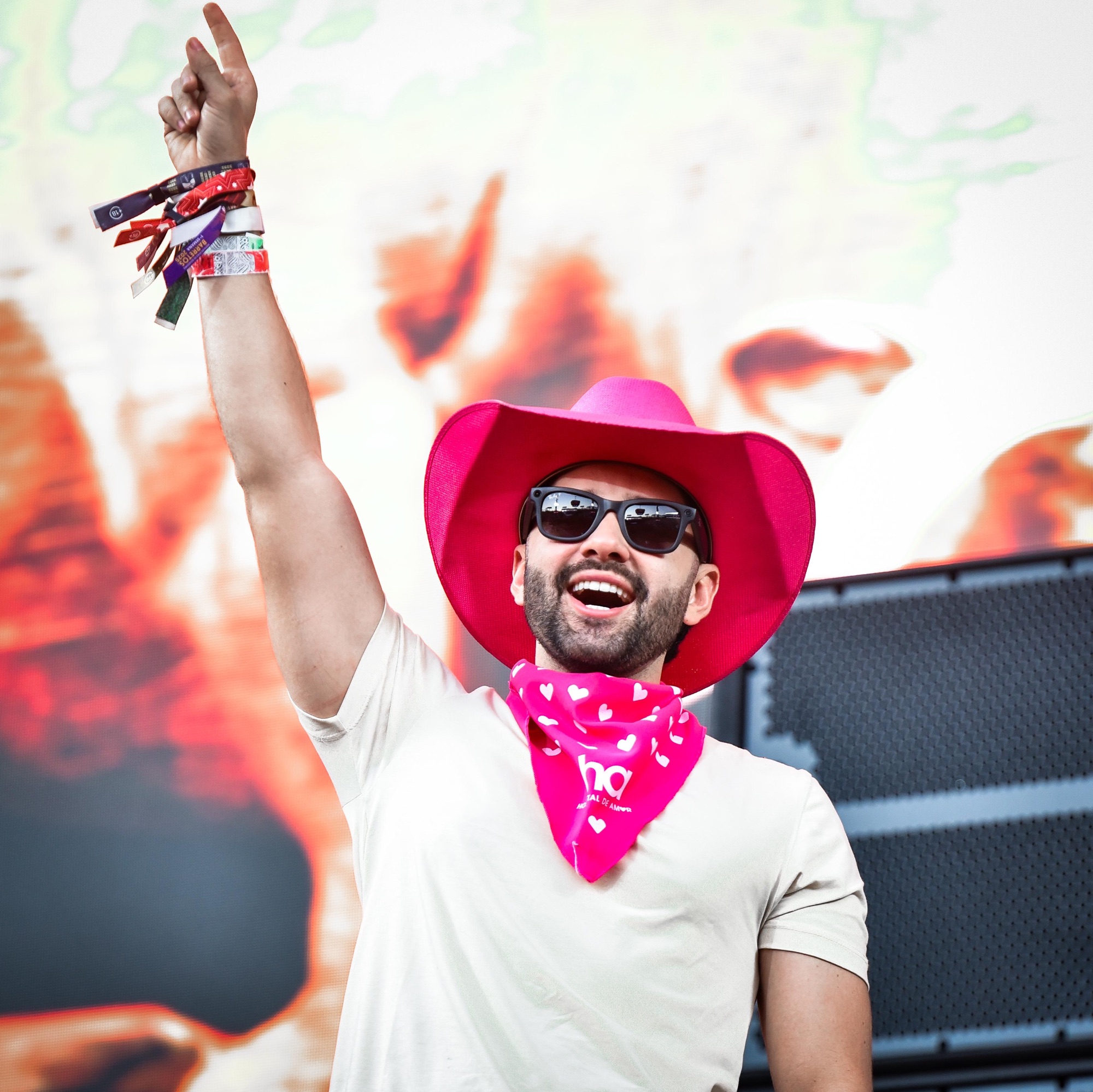 0f98410b-d815-458f-8275-3c0e247405ee